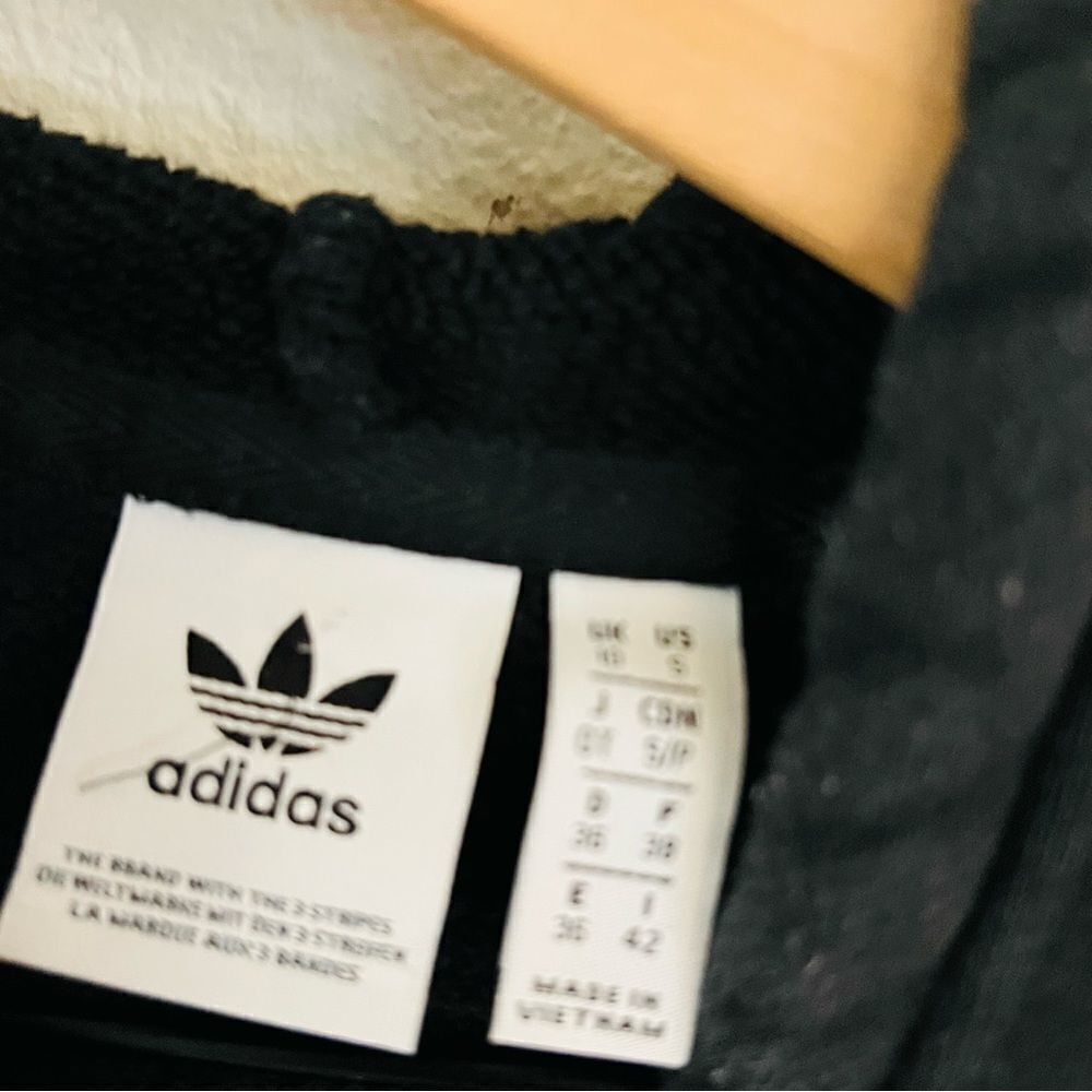 ADIDAS WOMEN'S Black Cropped Hoodie Size Small - Picture 5 of 5